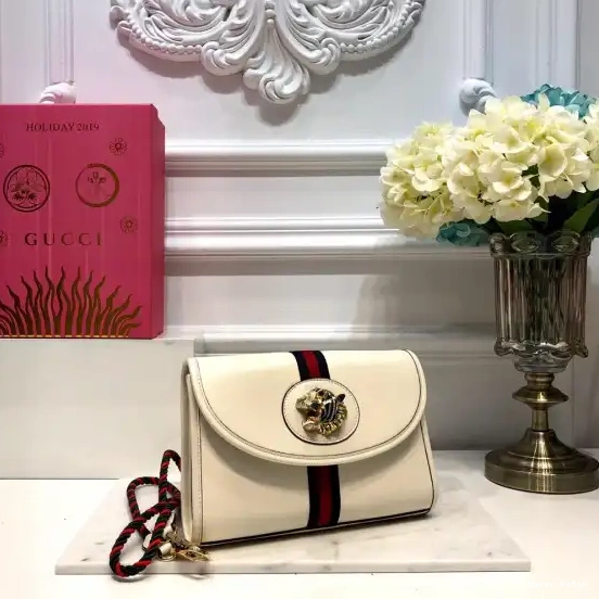 Hyperpeter RAJAH GUCCI 0521